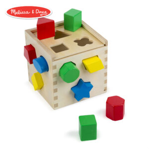 M&D SHAPE SORTING CUBE TOY