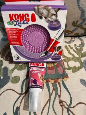 KONG LICKS SPINZ SMALL